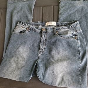 Deb Jeans boot cut size 20 with 32 inseam